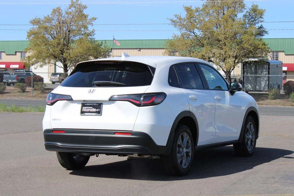 New 2026 Platinum White Pearl Honda AWD LX image 6