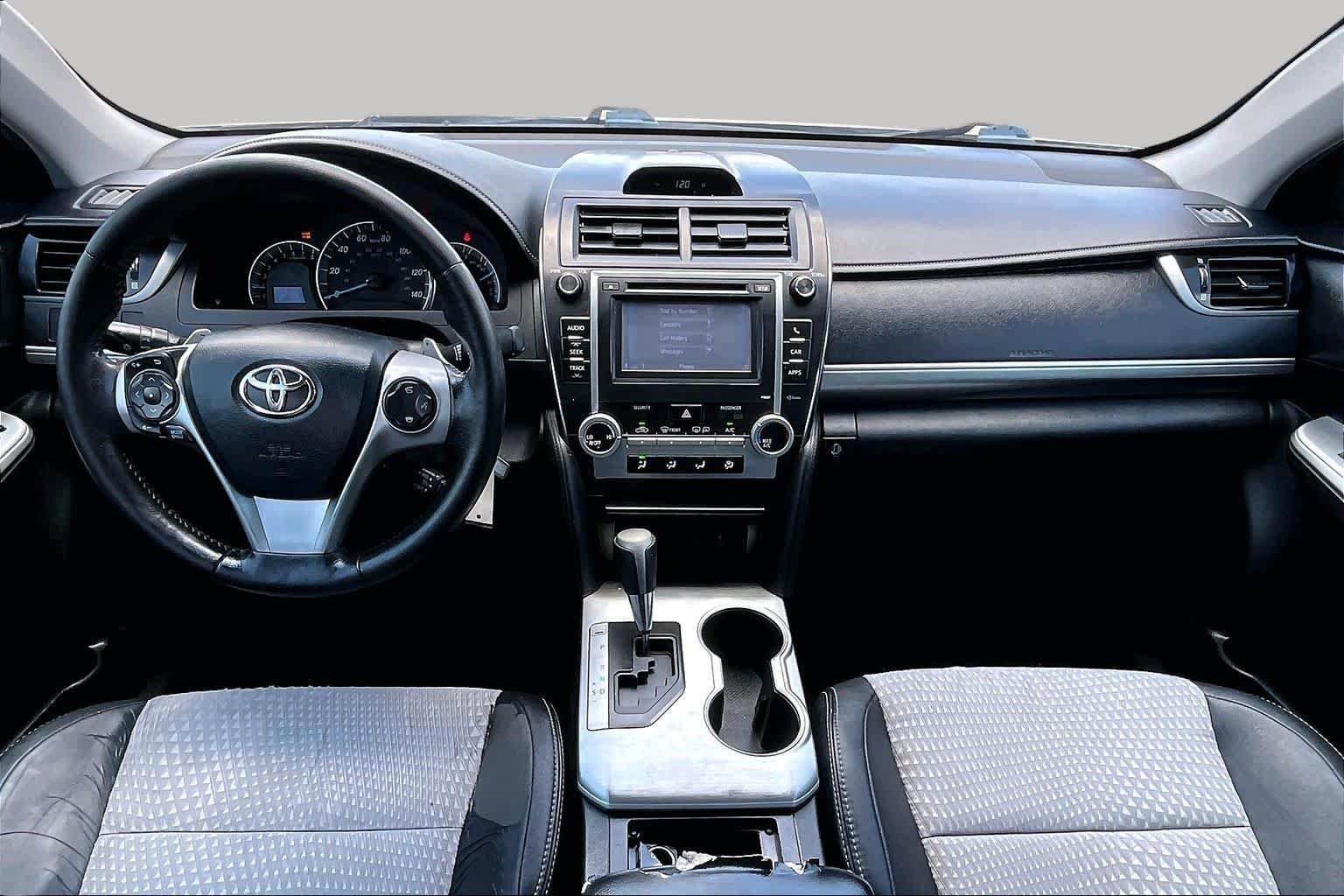 Used 2012 Classic Silver Metallic Toyota SE image 14