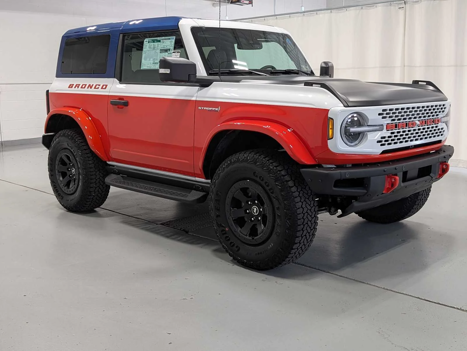 New 2025 Oxford White Ford Stroppe Edition image 6