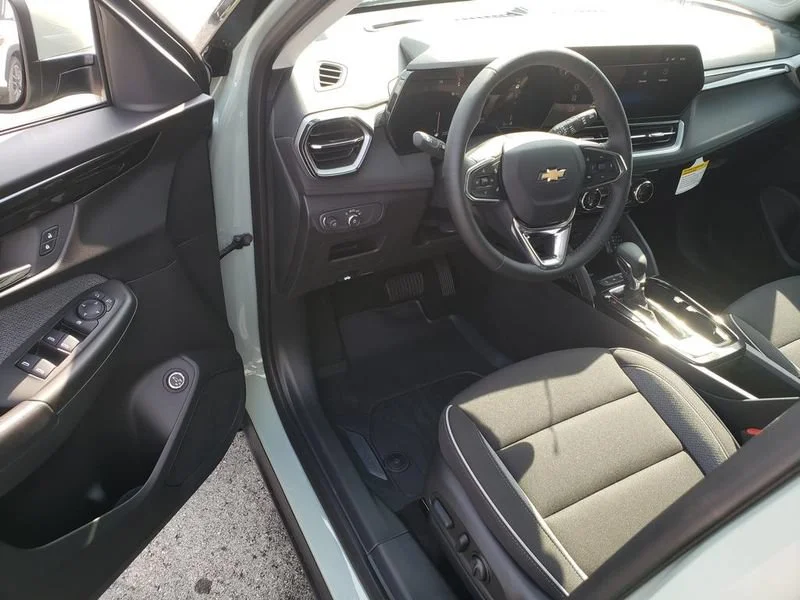 2026 Chevrolet Trailblazer LT - Photo 6