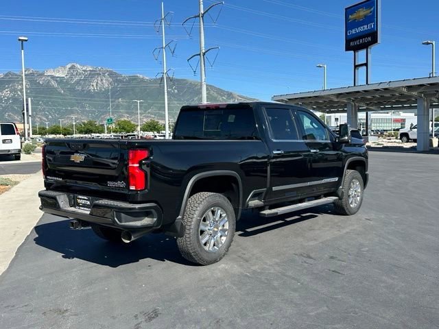 2026 Chevrolet Silverado 3500HD High Country - Photo 7