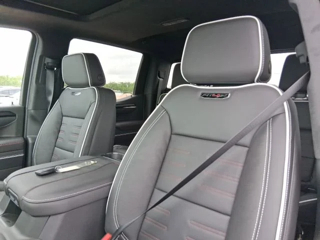 2026 GMC Sierra 1500 AT4X - Photo 13