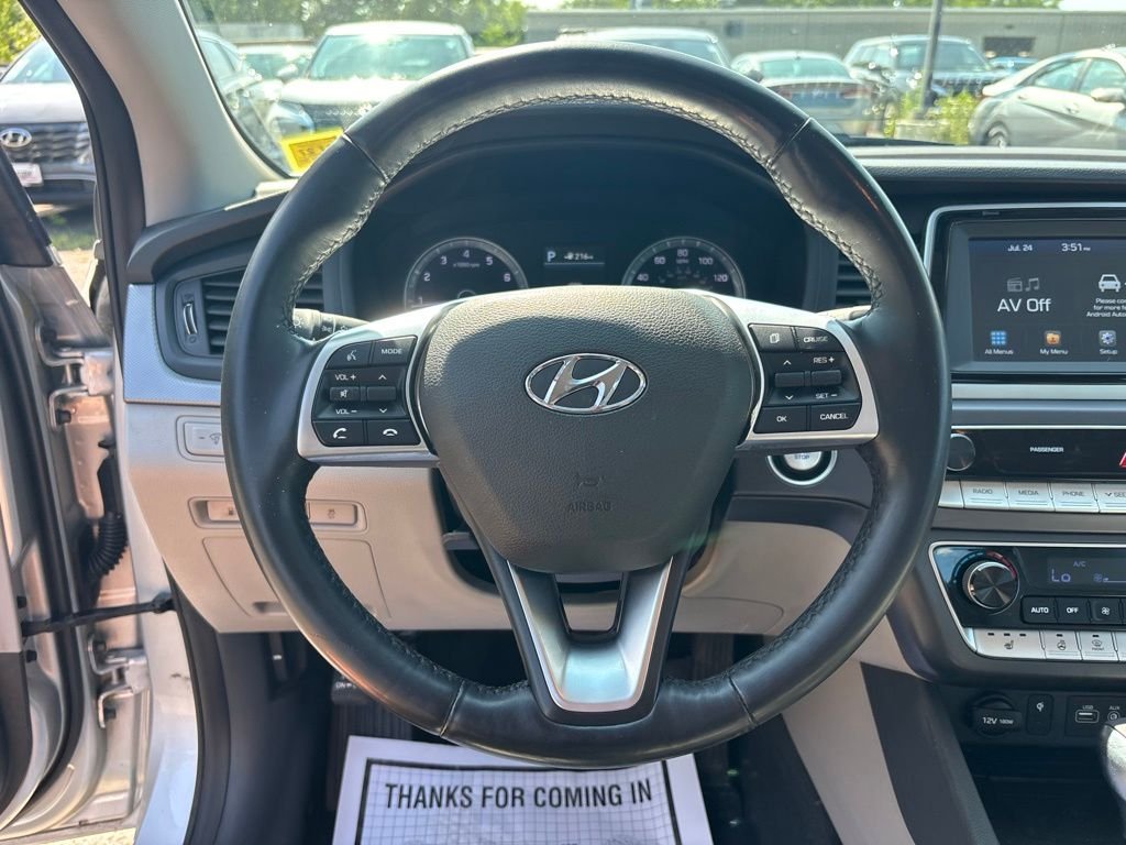 Used 2019 Silver Hyundai SEL image 19