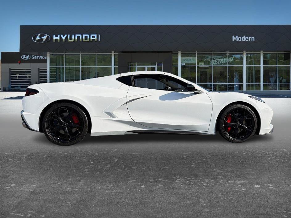Used 2020 Arctic White Chevrolet 3LT image 4