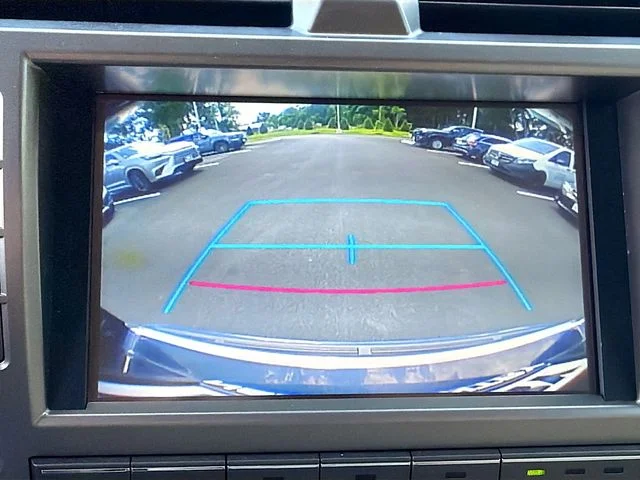 Used 2019  Lexus 460 image 16