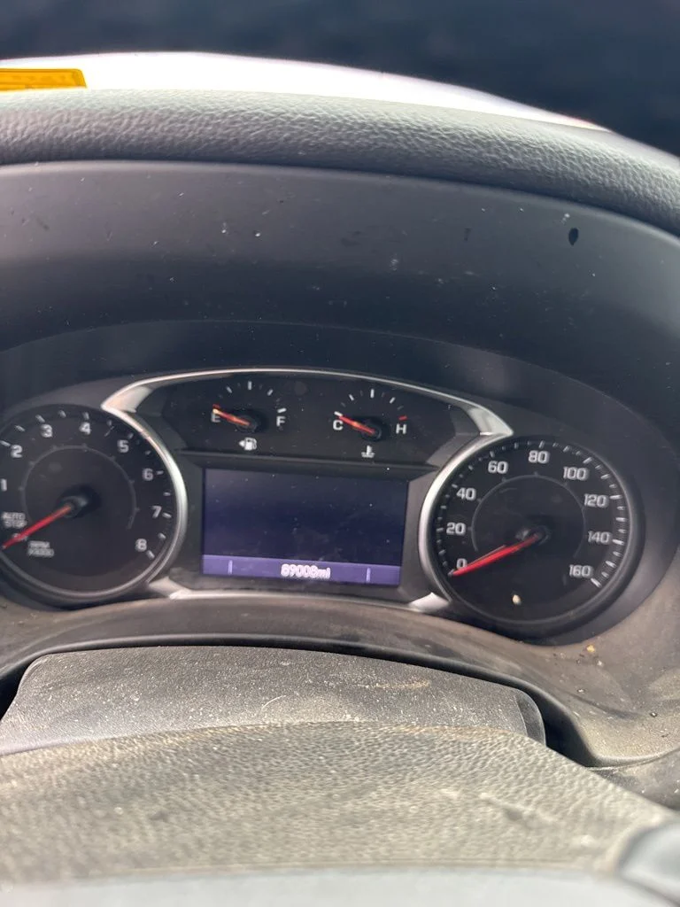 Used 2023 White GMC SLT image 15
