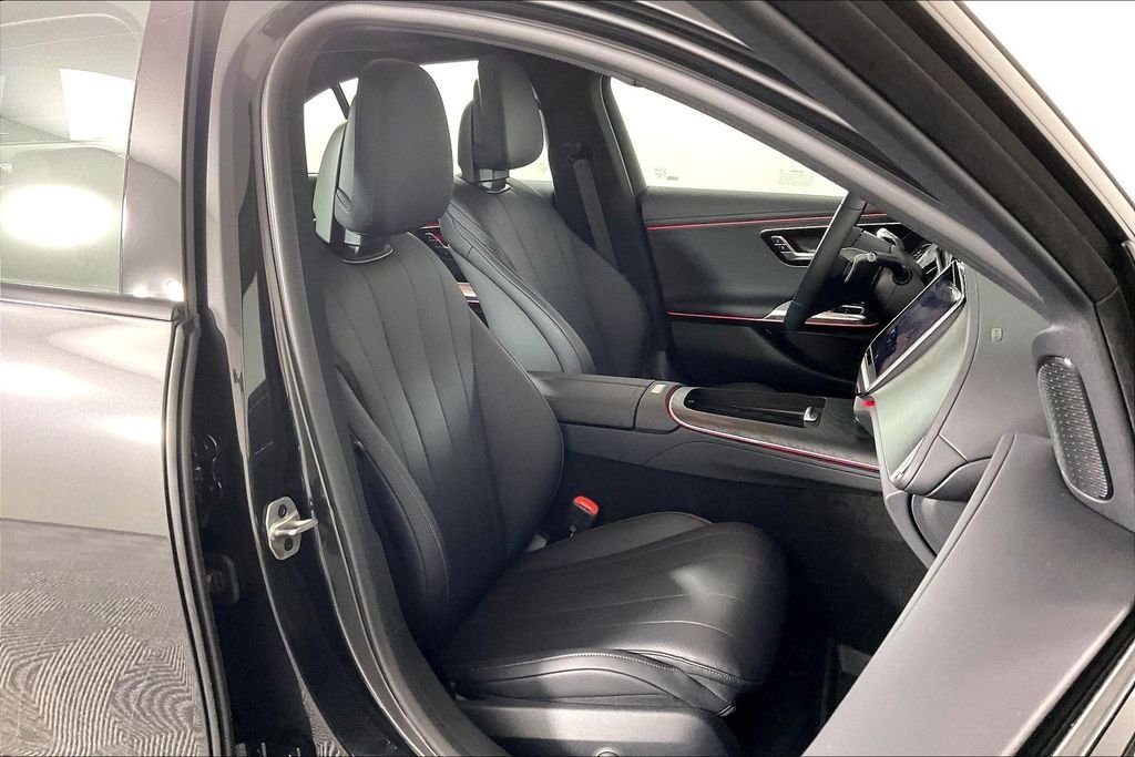 2026 Mercedes-Benz E-Class E350 - Photo 7
