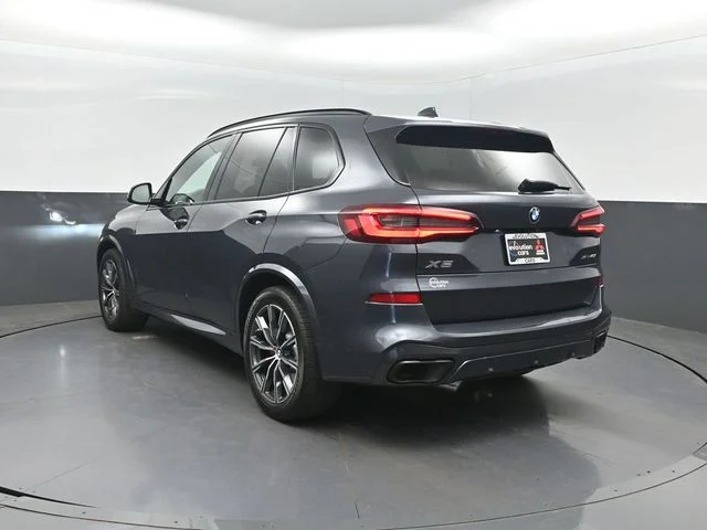 Used 2021 Gray BMW xDrive40i image 33