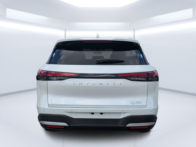 New 2027 RADIANT WHITE INFINITI Pure FWD image 4