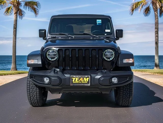 Used 2021 Gray Jeep Unlimited Willys image 3