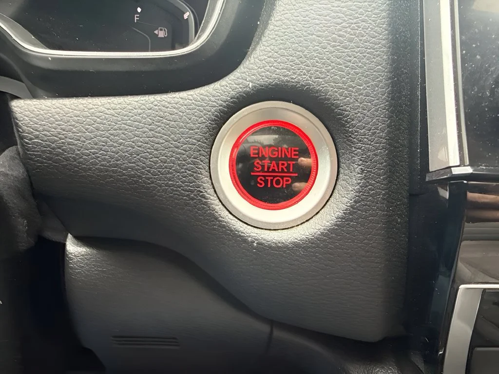 Used 2018  Honda EX image 24