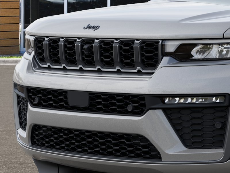 New 2026 Silver Zynith Jeep Limited Reserve image 11