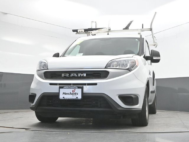 Used 2022 White Ram Base image 33