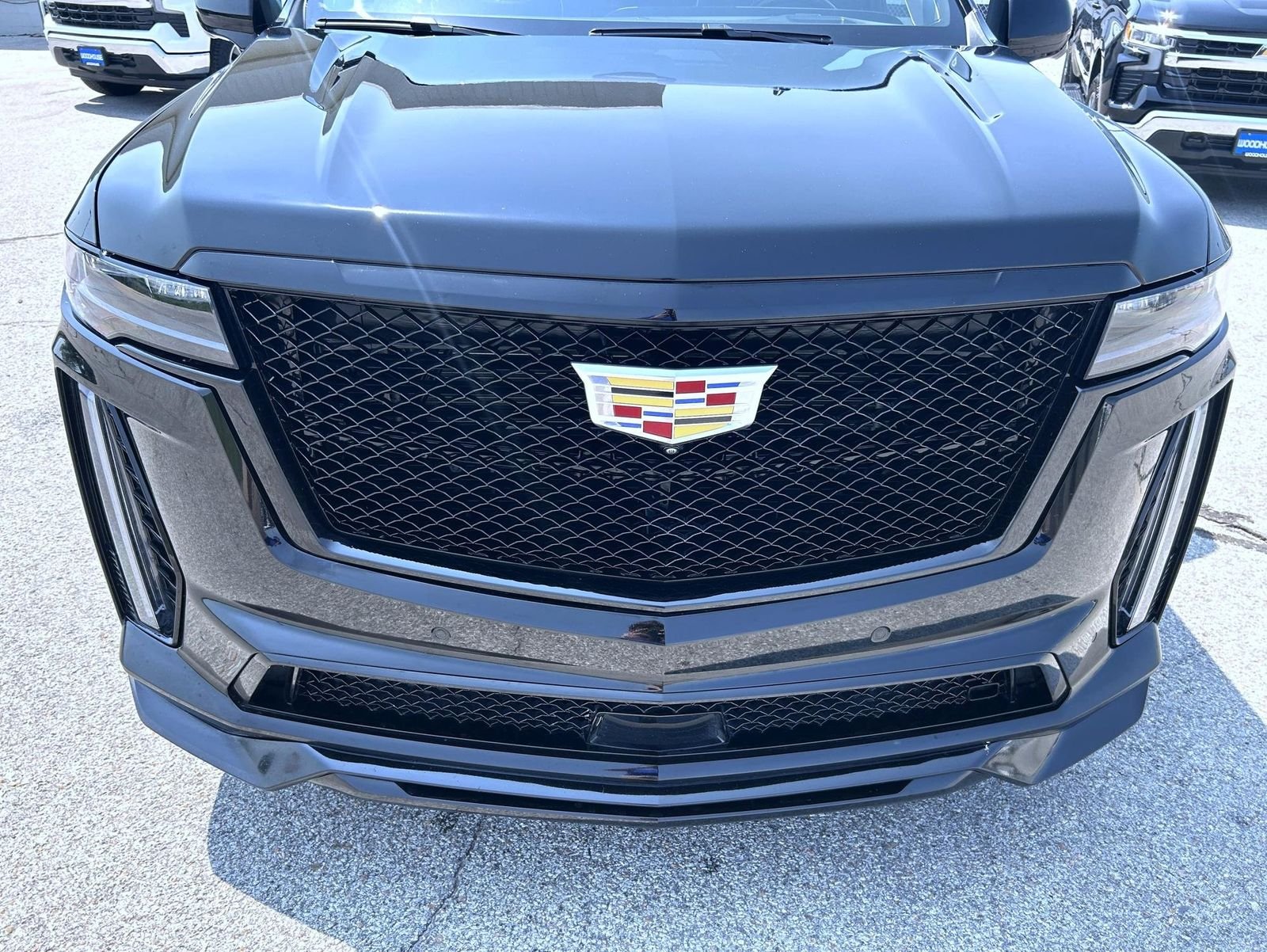 Used 2023 Black Cadillac V-Series image 9
