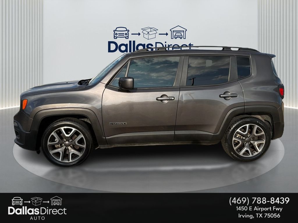 Used 2018 Granite Crystal Metallic Clearcoat Jeep Latitude image 9