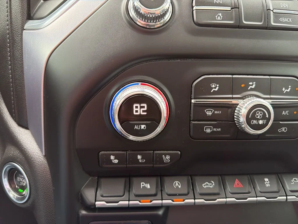 Used 2019 White GMC SLT image 39