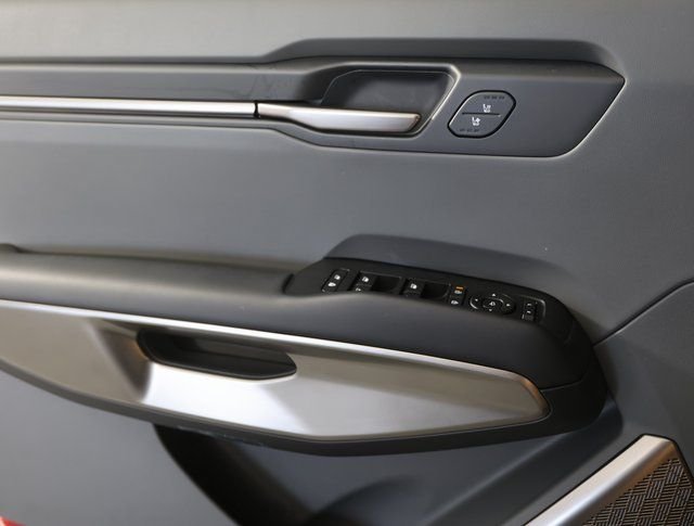 2026 Kia EV9 Light L/R - Photo 27