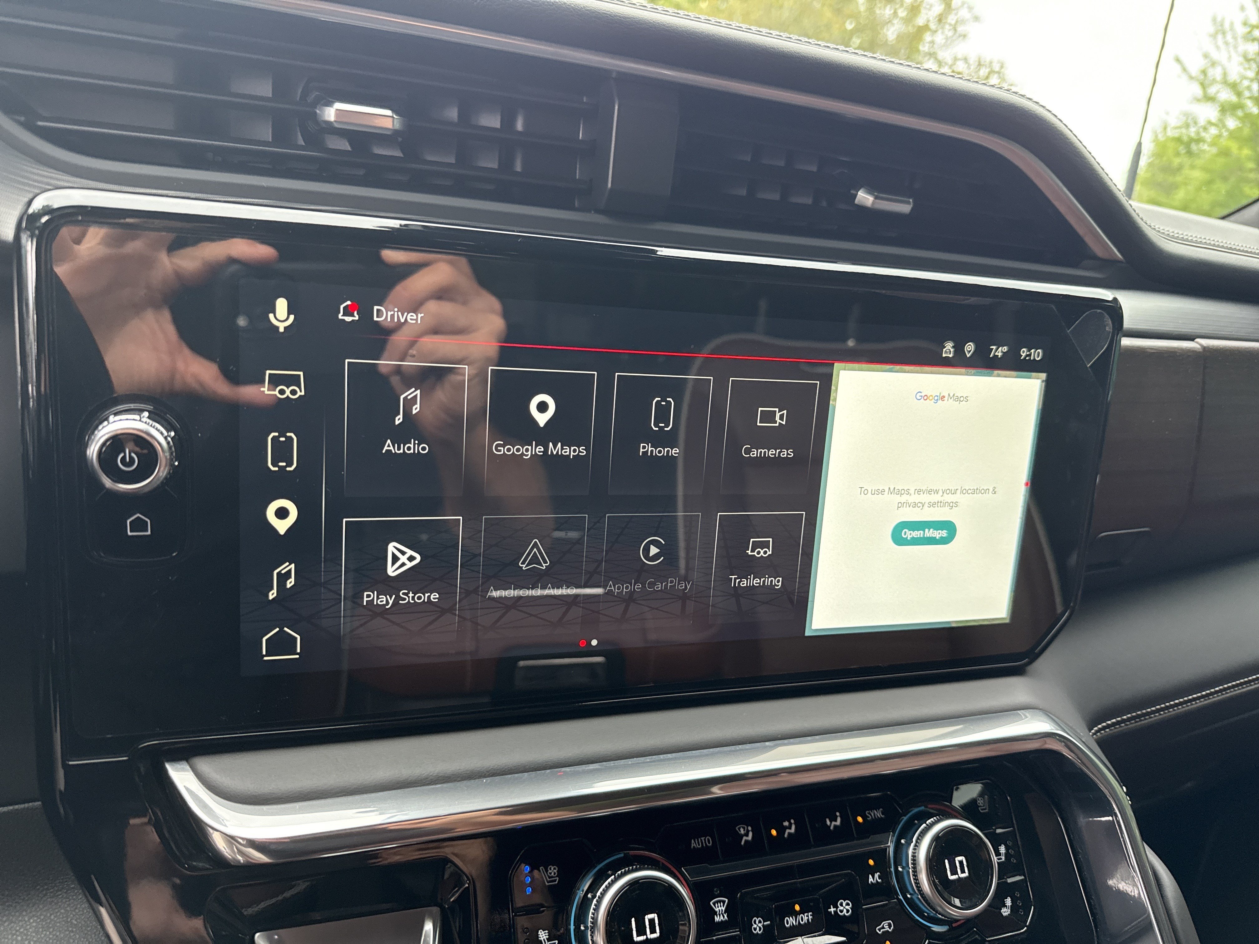 Used 2024 Summit White GMC Denali Ultimate image 25