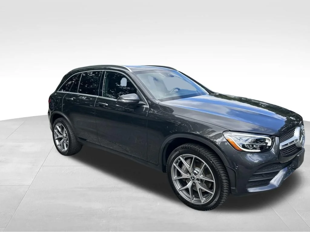 Used 2022 Black Mercedes-Benz GLC 300 image 7