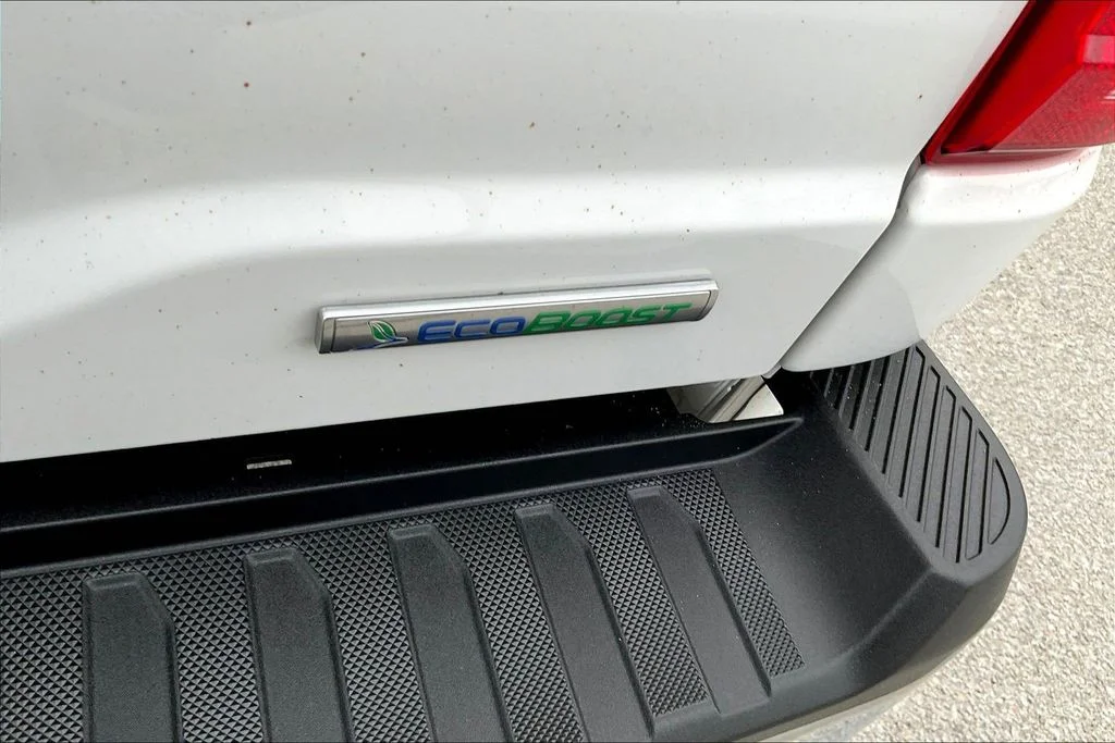 Certified Used 2023 White Ford XLT image 25