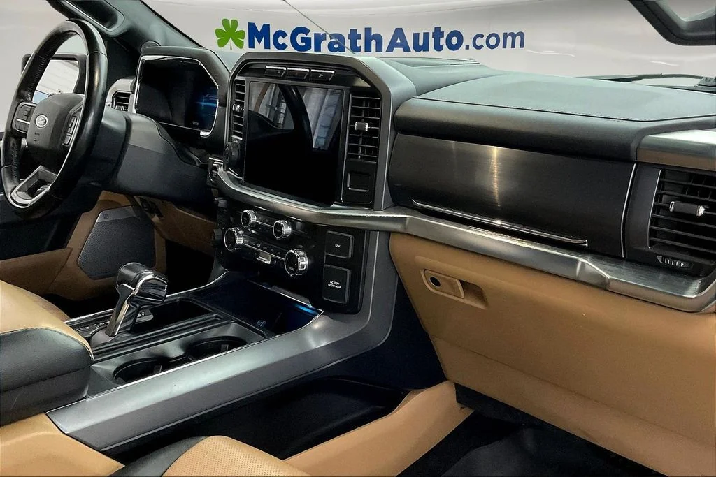 Used 2021 White Ford Lariat image 21