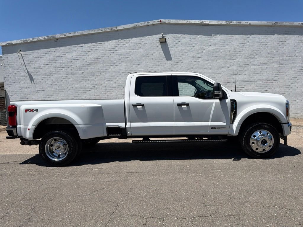2026 Ford F-450 XLT 4x4 Crew Cab 8' Box DRW's photo