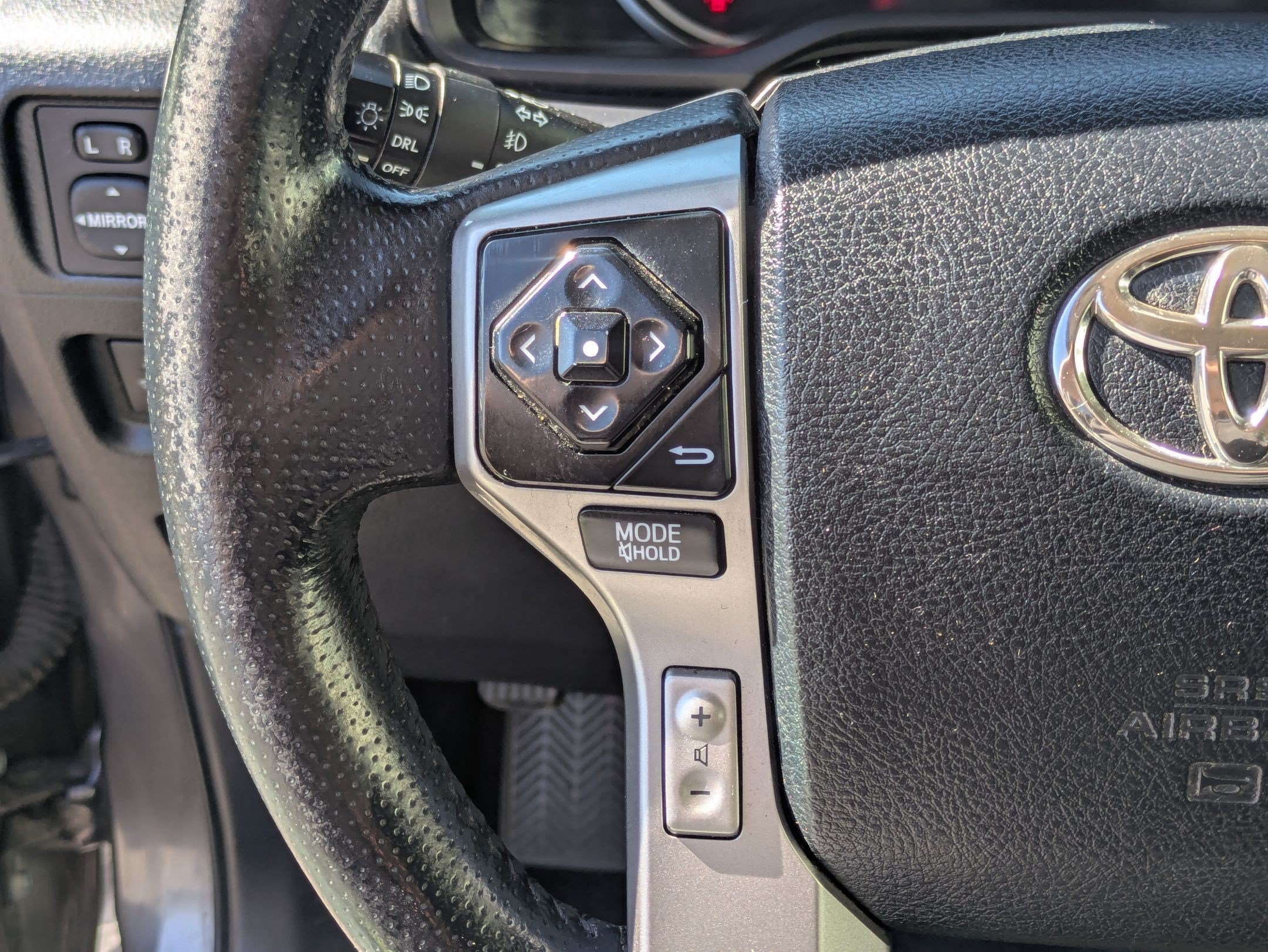 Used 2018 Magnetic Gray Metallic Toyota SR5 image 18