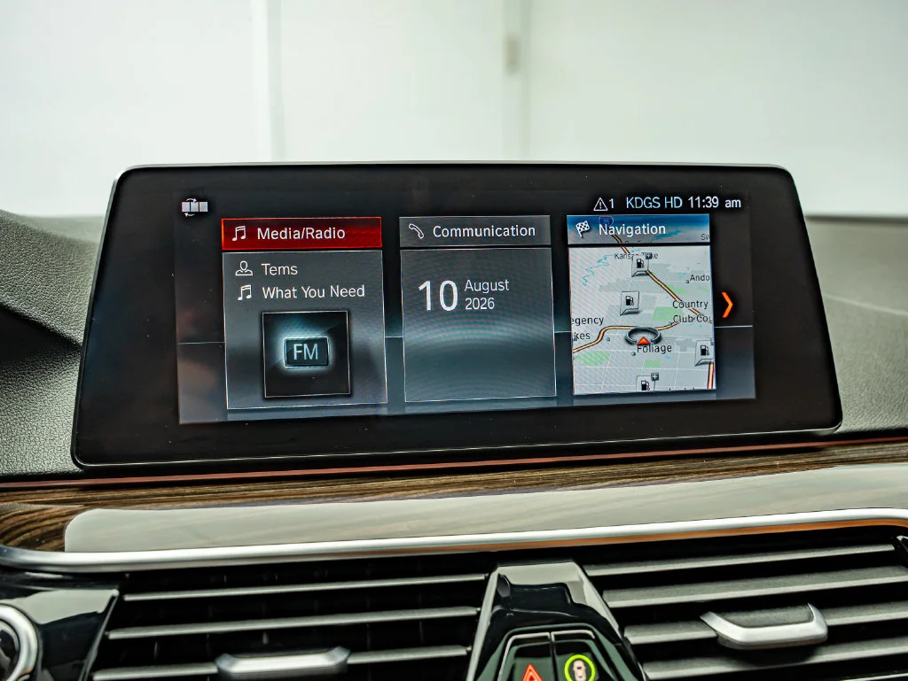 2019 BMW 5 Series 540i - Photo 28