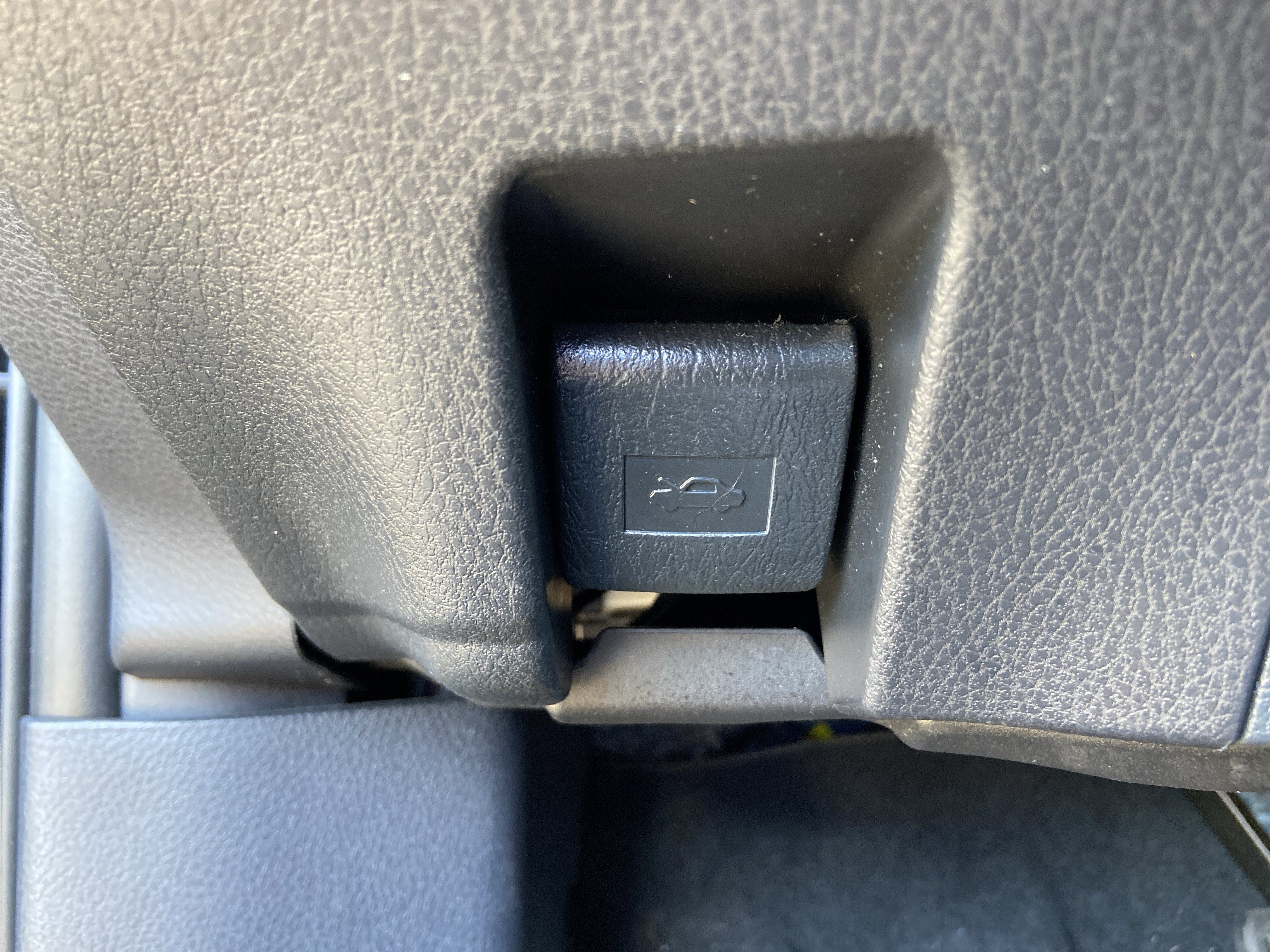 Used 2025 Midnight Black Metallic Toyota LE image 43