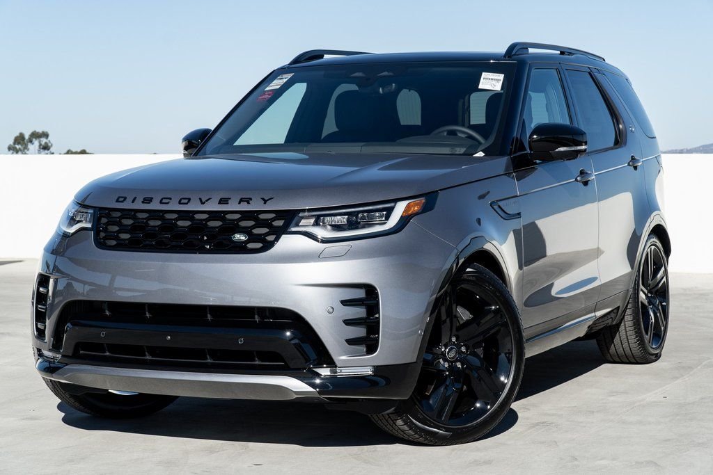 2025 Land Rover Discovery P360 Dynamic SE's photo