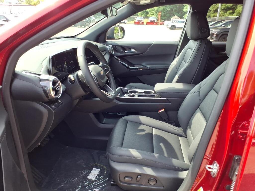 New 2027 Radiant Red Tintcoat Chevrolet FWD LT image 7