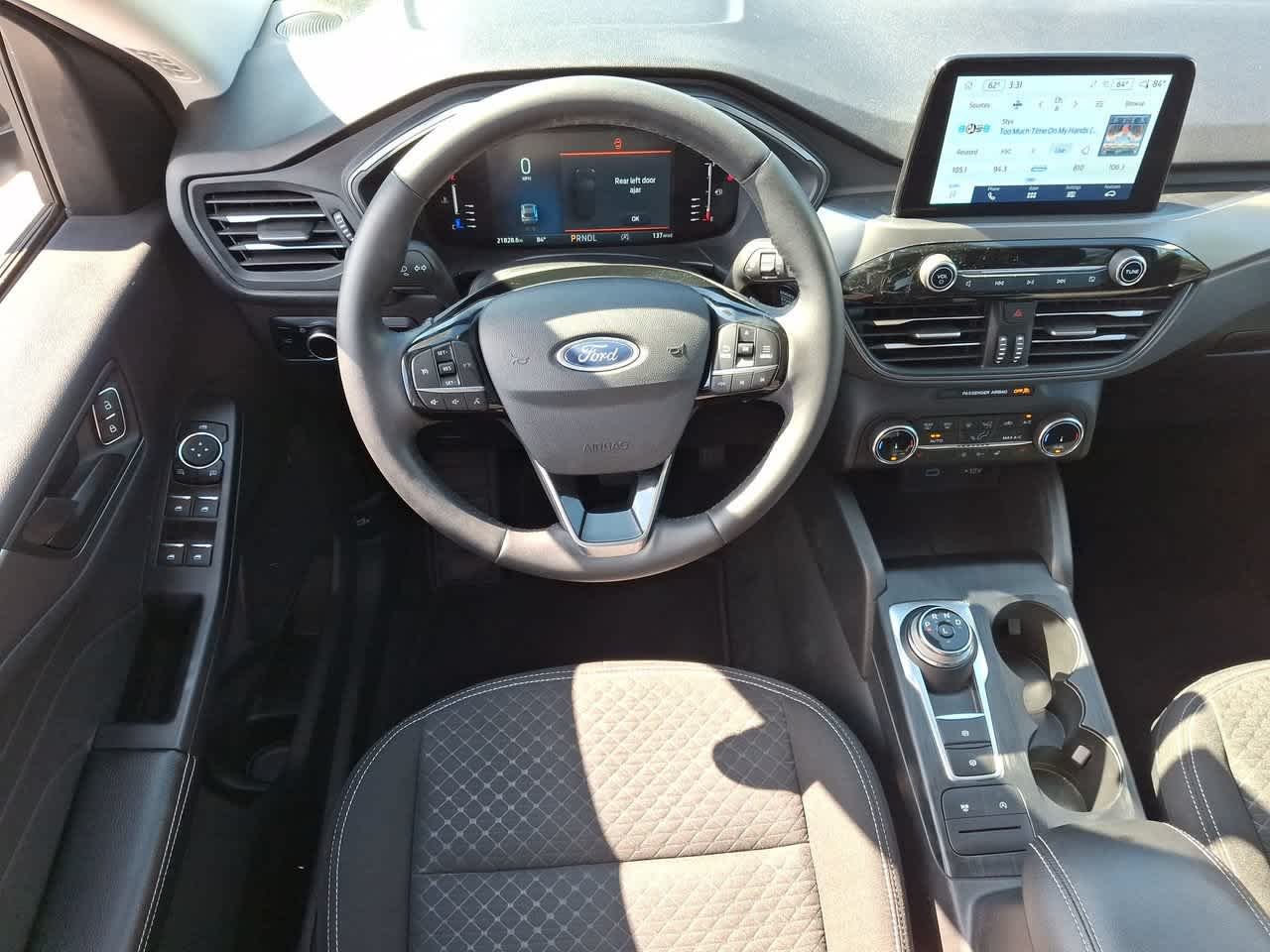 Used 2023 Iconic Silver Metallic Ford Active image 27