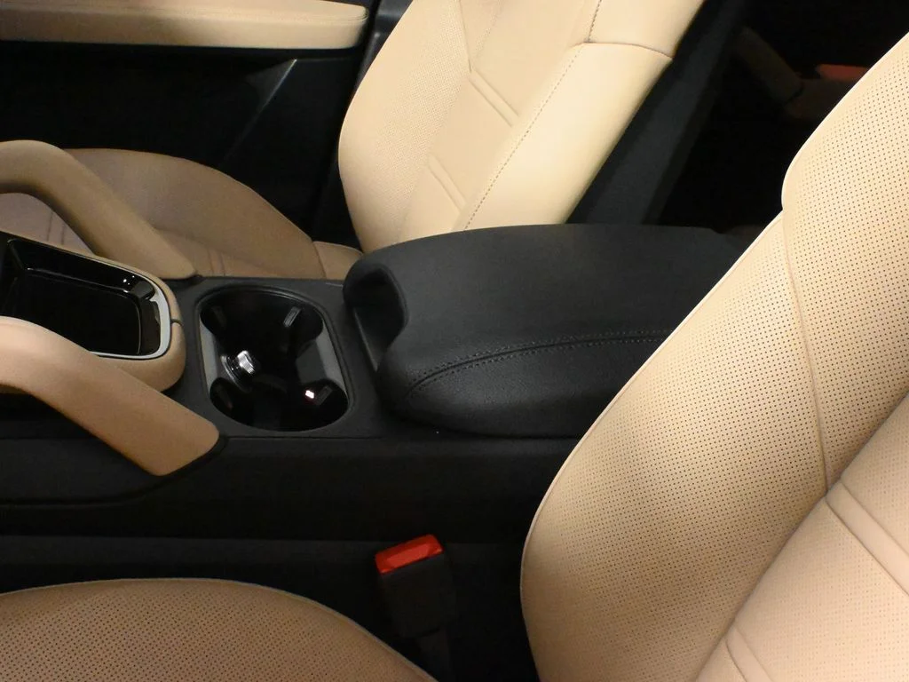 Certified Used 2026 White Porsche  image 27