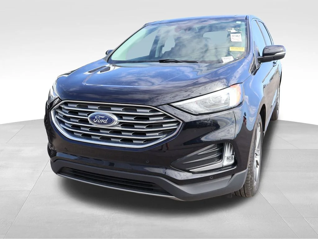 Used 2024 Black Metallic Ford Titanium image 3