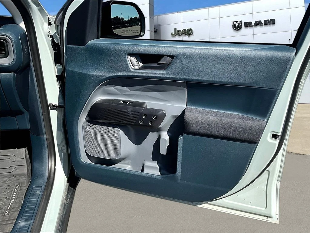 Used 2024 Green Ford XL image 31