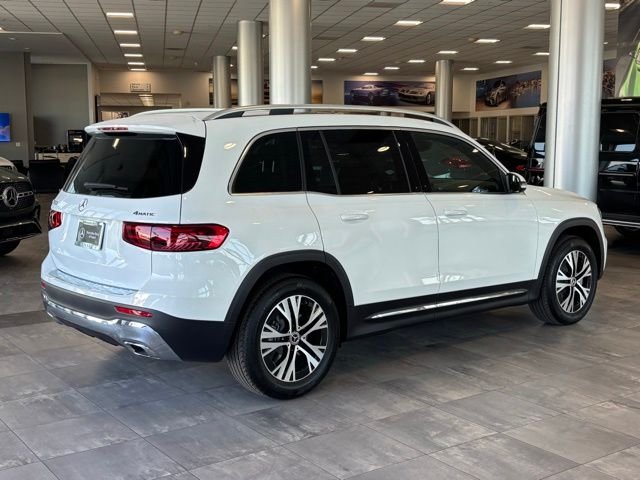 New 2026 Polar White Mercedes-Benz GLB 250 image 3