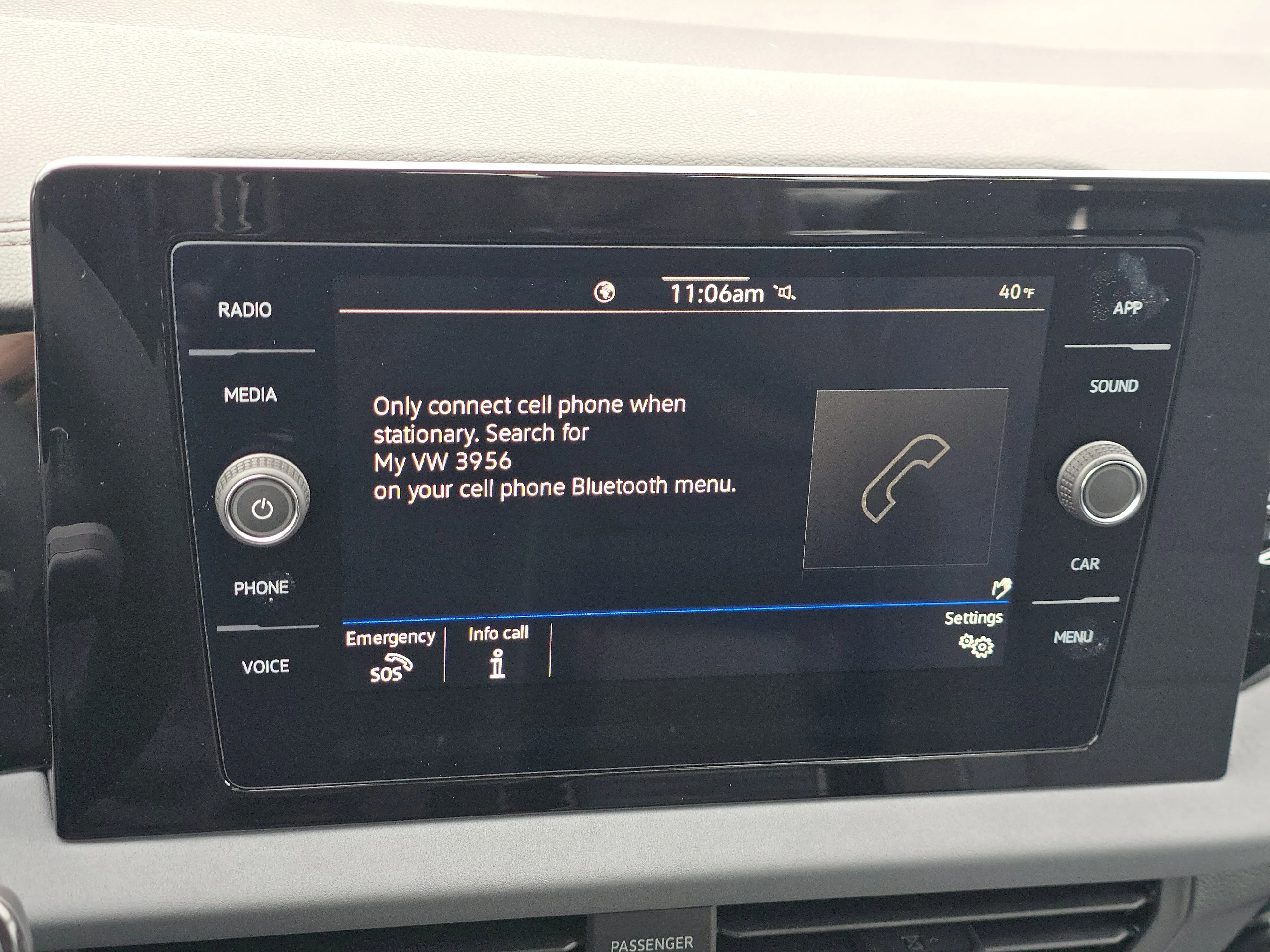 New 2026 Opal White Pearl Volkswagen SE image 11