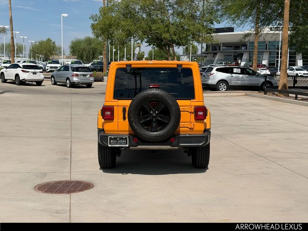 Used 2021  Jeep Unlimited Sahara Altitude image 6