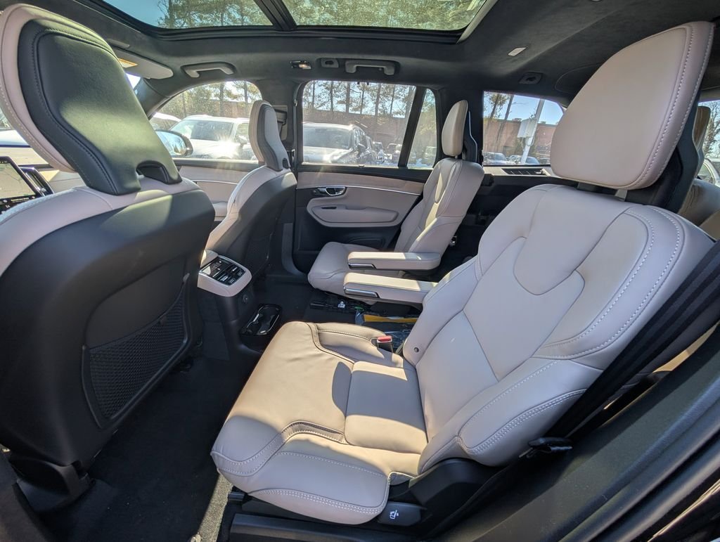 New 2026 Black Volvo T8 Ultra image 10