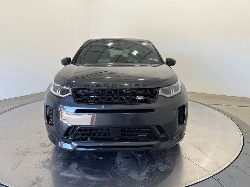 Used 2022  Land Rover SE R-Dynamic image 2
