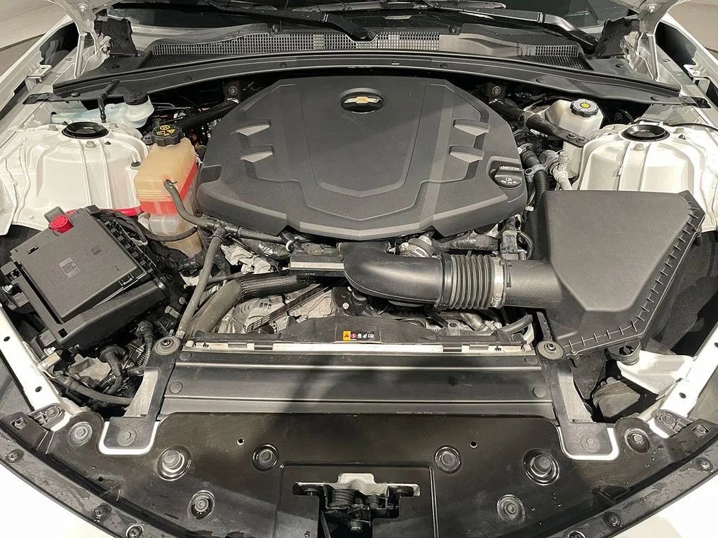 Used 2019 White Chevrolet 1LT image 25