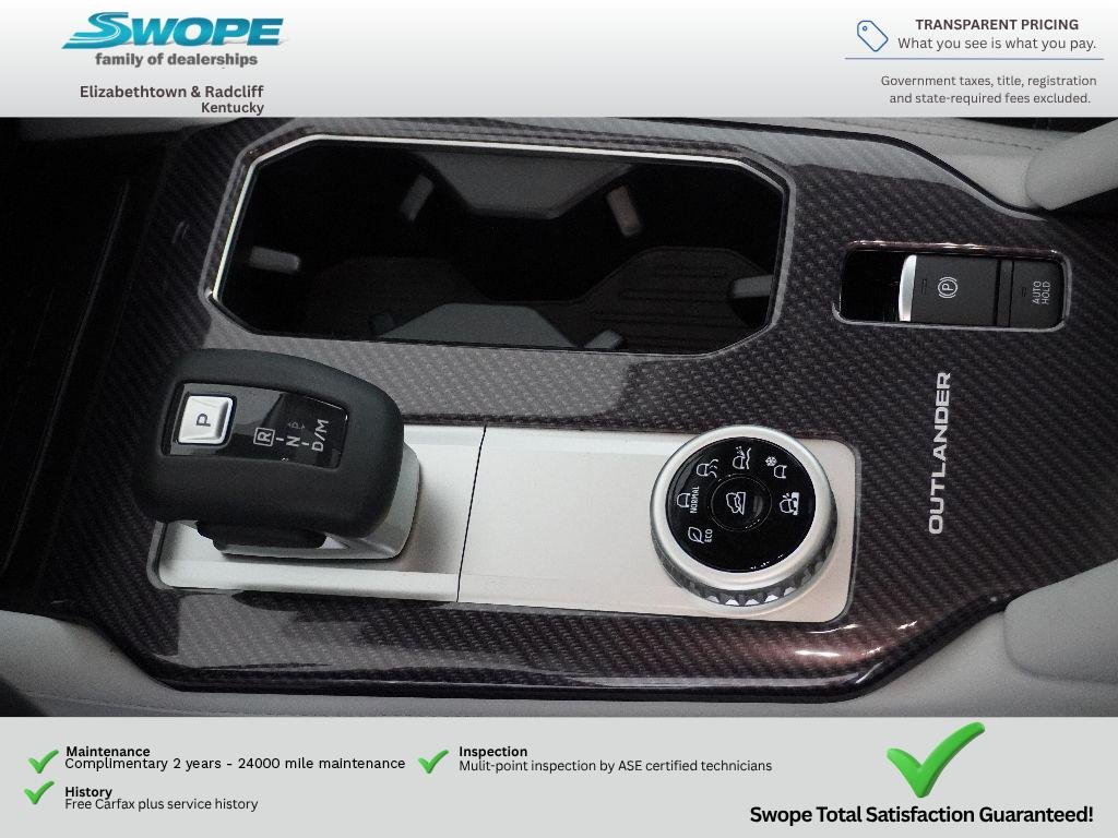 2025 Mitsubishi Outlander SE - Photo 24