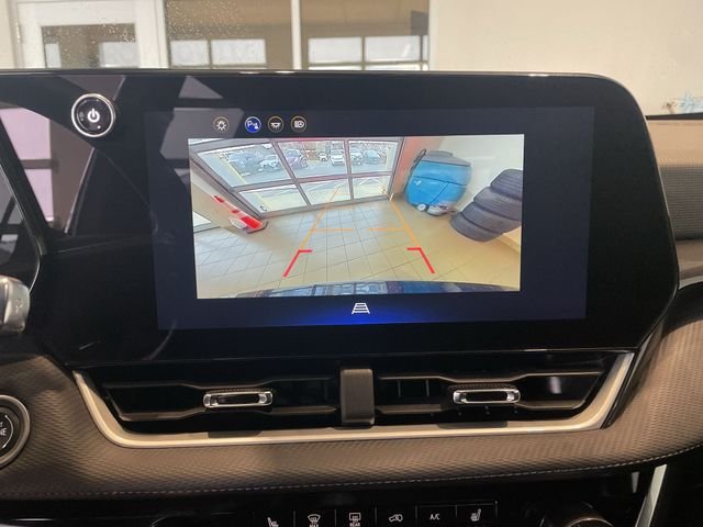 2025 Chevrolet Equinox LT - Photo 23