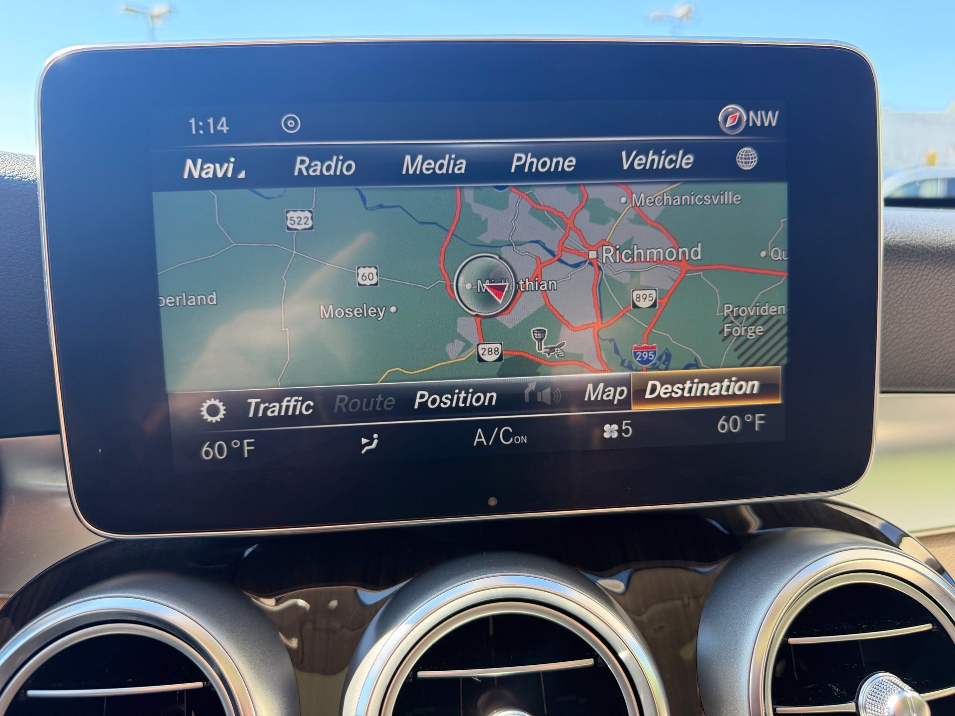 Used 2018  Mercedes-Benz GLC 300 image 15