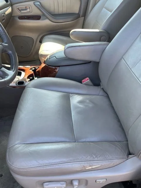 Used 2006 Phantom Gray Toyota Ltd image 10