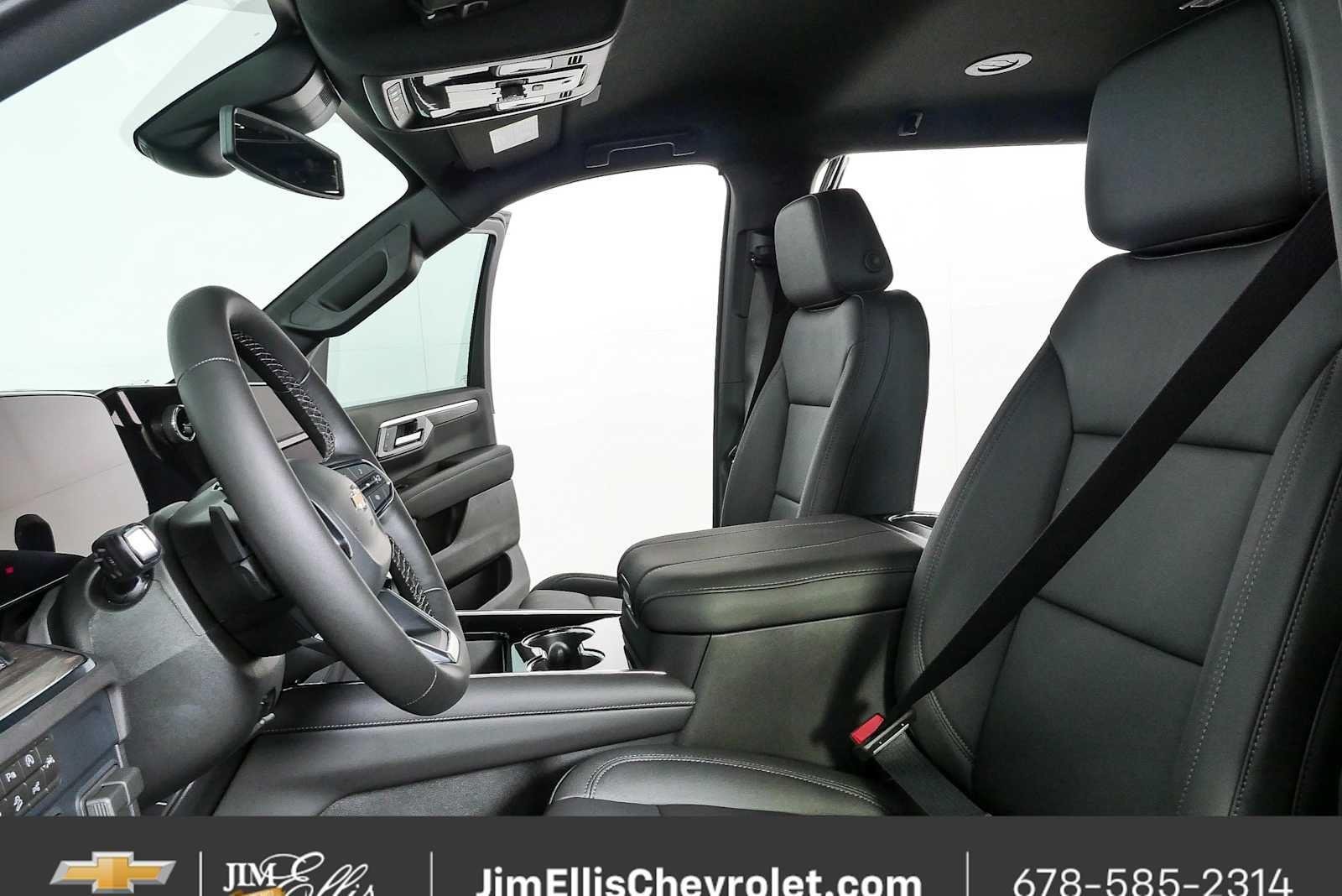 New 2026 Black Chevrolet LT image 5