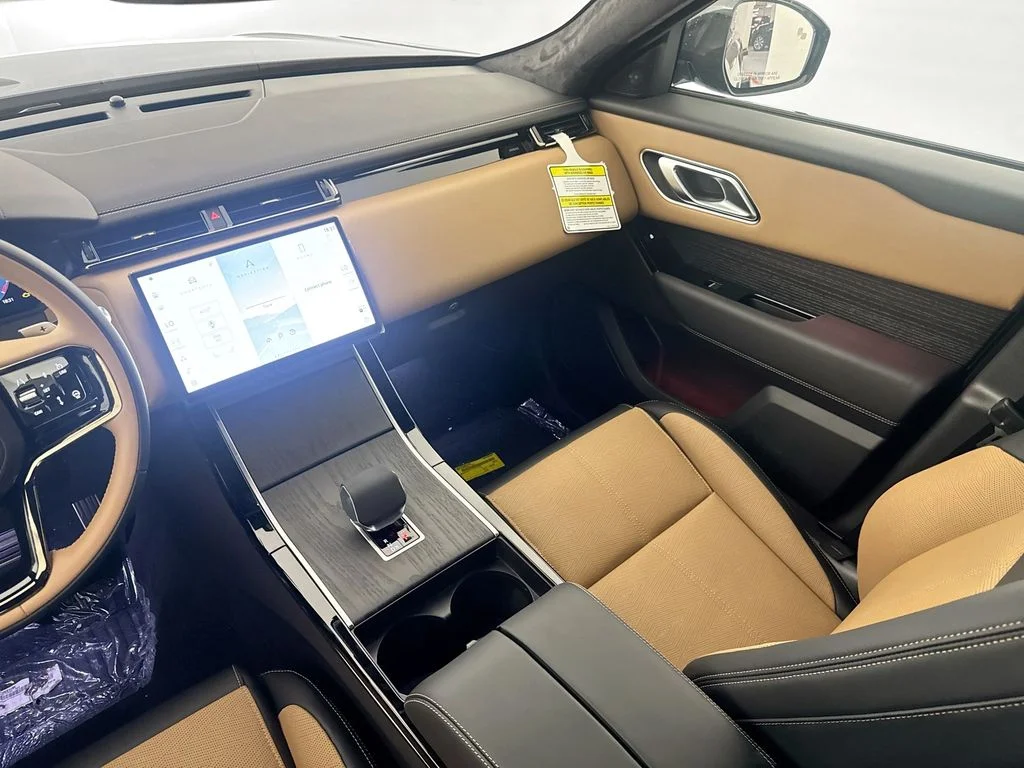 New 2026 Charente Grey Land Rover Autobiography image 24