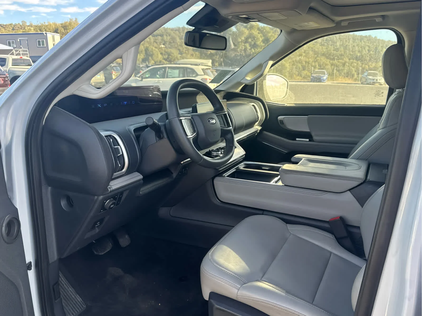 Used 2025 Space Silver Metallic Ford Active image 11