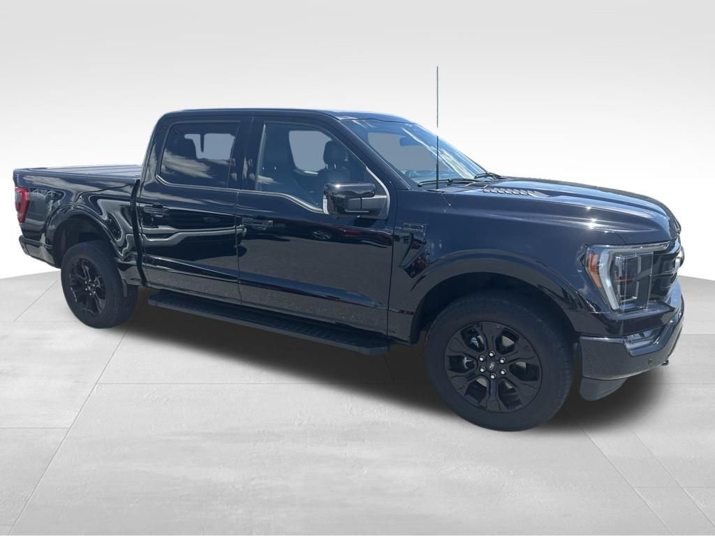 Used 2023 Black Ford Lariat image 10