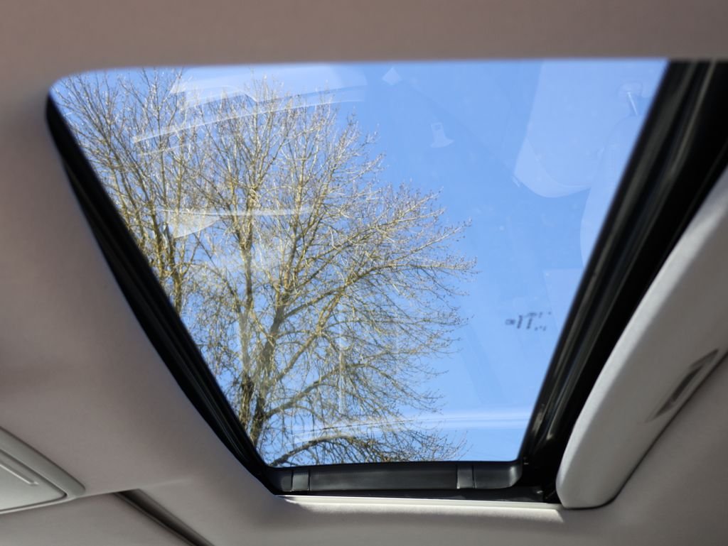 2021 Honda Pilot SE - Photo 15